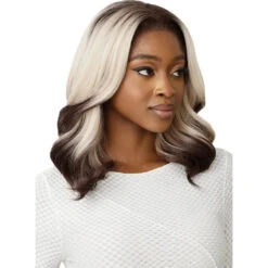 Outre Perfect Hairline 13x4 Synthetic HD Lace Front Wig - Malibu -Beauty Exchanges outre perfect hairline 13x4 synthetic hd lace front wig malibu 774406
