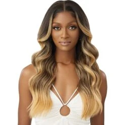 Outre Perfect Hairline 13x6 HD Synthetic Lace Front - Moniece