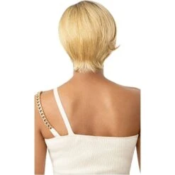 Outre Perfect Hairline HD 13x4 Transparent Synthetic Lacefront Wig - Luxy -Beauty Exchanges outre perfect hairline hd 13x4 transparent synthetic lacefront wig luxy 659204