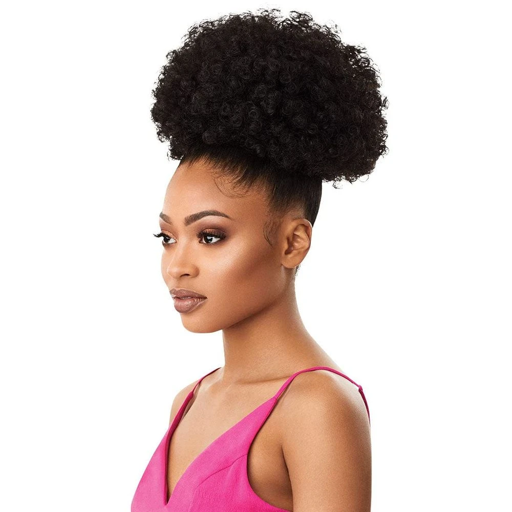 Outre Pretty Quick Drawstring Ponytail – Afro Medium 4 Outre Pretty Quick Drawstring Ponytail – Afro Medium - Image 2