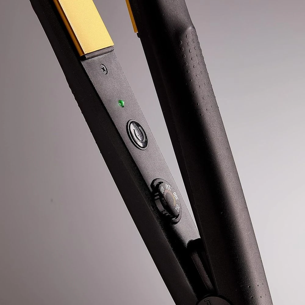 Red By Kiss 1" Ceramic Tourmaline Flat Iron 7 Red By Kiss 1" Ceramic Tourmaline Flat Iron - Image 5