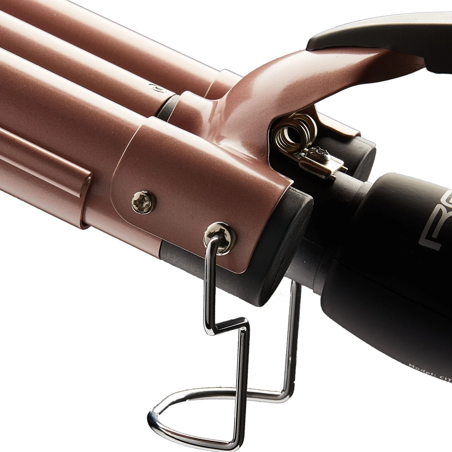 Red By Kiss Triple Barrel Hair Waver 1″ 8 Red By Kiss Triple Barrel Hair Waver 1″ - Image 6